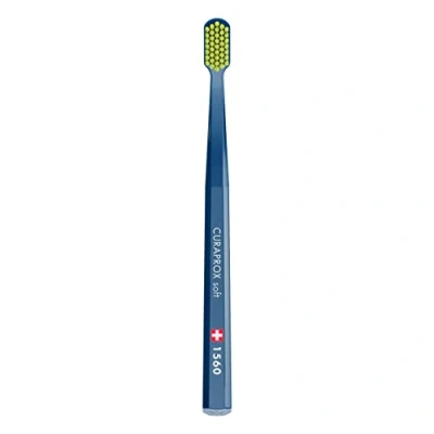 Immagine di Curaprox Spazzolino da denti CS 1560 Soft manuale per adulti con setole CUREN Blu navy