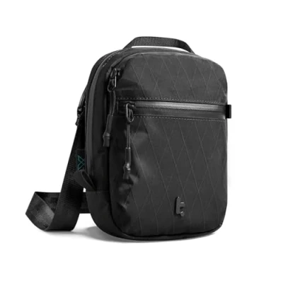 Immagine di tomtoc X pac Borsa a Tracolla Antifurto, Portadocumenti con Protezione RFID da Viaggio Bloccabile Zip Sicura, Contiene 4 6 Passaporti, Multi Tasche Organizzatore per Uomini e Donne