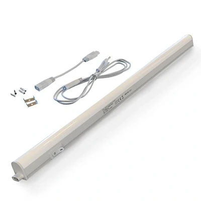 Immagine di Briloner Leuchten Barra LED bianca, moderna, con interruttore, da interni, 8 W, lampadine integrate, 57.3 x 3 2.2 cm (L A P), 2379 086