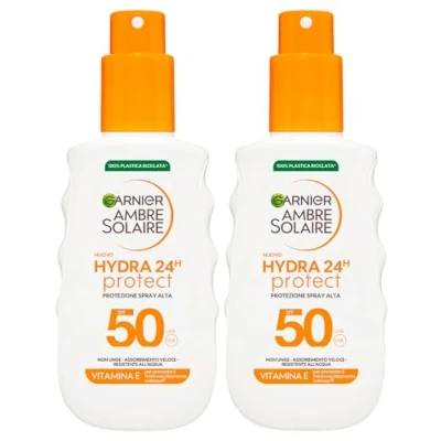 Immagine di Garnier Ambre Solaire Hydra 24H Protect Protezione Spray Alta SPF 50 Raggi UVB UVA Previene Invecchiamento Cutaneo Idrata la Pelle con Glicerina E Vitamina 2 Flaconi da 150ml
