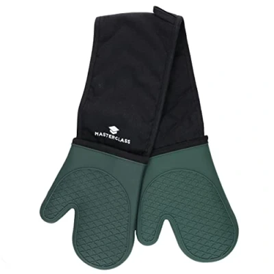 Immagine di MasterClass guanti da forno in silicone, resistenti al calore con imbottitura cotone, antiscivolo su entrambi i lati, per cucinare e cuocere forno, senza BPA, nero/verde cacciatore