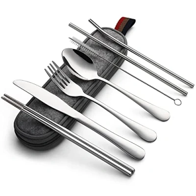 Immagine di DEVICO Posate da Campeggio, 8 Pezzi Set Acciaio Inox, con Coltello, Forchetta, Cucchiaio, Bacchette, Spazzola per Pulizia, Cannucce e Custodia (Argento)