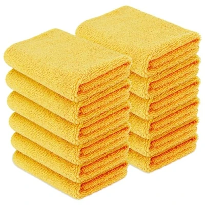 Immagine di Amazon Basics Panno per la pulizia in microfibra dell&#039;auto, double face, 40.6 x cm, oro, confezione da 12