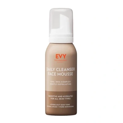 Immagine di EVY Mousse detergente quotidiano per la pelle 100 ml lenisce e idrata AHA/BHA delicato effetto esfoliante Riduce linee sottili rughe Privo di conservanti, alcol profumo