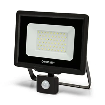 Immagine di VELAMP Proiettore LED SMD 50W Sensore di movimento Impermeabile IP44 Bianco Freddo 6500K Colore Nero Ideale per esterni come faro sicurezza