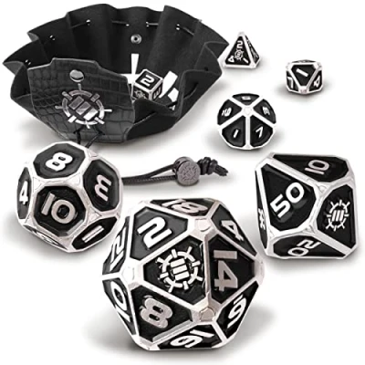 Immagine di ENHANCE DND Set di Dadi in Metallo poliedrici da 7 Pezzi con Borsa per Pelle vegana 2 1 e Vassoio Dadi, D&amp;D Solido (Edizione Collezione Nero)