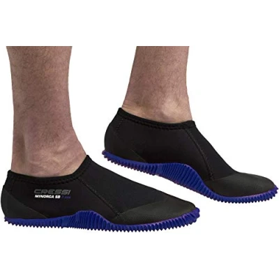 Immagine di Cressi Minorca Shorty Boots 3mm Calzari Bassi In Neoprene Bifoderato per Immersioni e Attivita&#039; Acquatiche, Nero/Suola Blu, M 40/41, Unisex Adulto