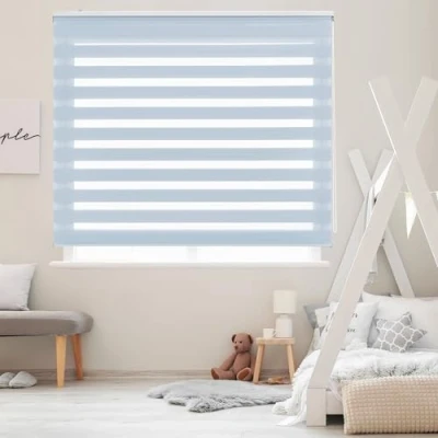 Immagine di Blindecor Lira tenda a rullo giorno e notte, colore Azzurro, per interni 140 x 180 cm (Larghezza Altezza) Dimensioni del tessuto 137 175 cm. Eleganti tende notte