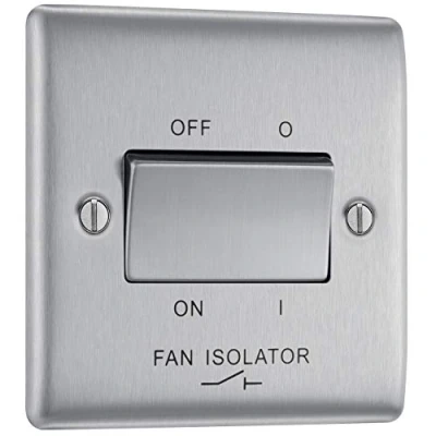 Immagine di Masterplug NBS15 Interruttore isolamento ventilazione, 10A, 3 vie, in acciaio spazzolato