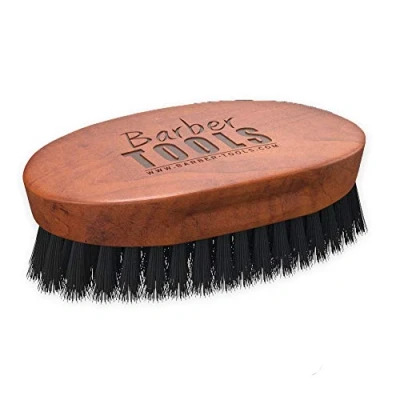 Immagine di Spazzola per barba e baffi di alta qualità. Realizzata in legno faggio pelo cinghiale al 100%. È ideale l&#039;utilizzo olio da barba, balsamo cera barba. ✮ BARBER TOOLS