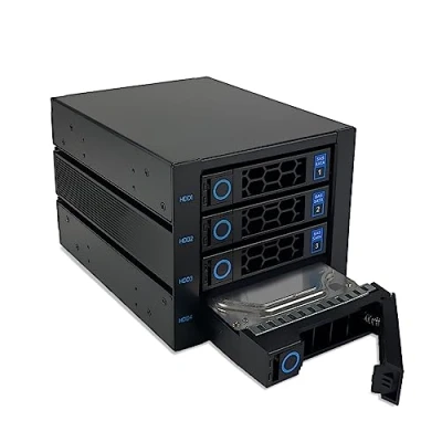 Immagine di FANTEC 2553 WR C3141 12G/6G SAS/SATA 12G backplane housing for 4x 3.5&quot;/2.5&quot; HDD/SSD on a tray in 3x 5.25&quot; module