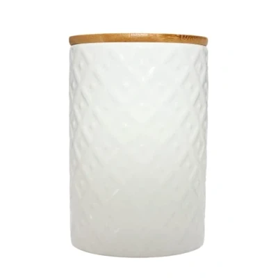 Immagine di Dekohelden24 Elegante contenitore in porcellana con coperchio bambù bianco a pois, dimensioni: 15 x 10 cm, 800 ml, cm