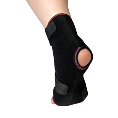 Immagine di SOLES Cavigliera in Neoprene Taglia Unica Si Adatta Ad Entrambi i Piedi Respirante, Soffice, Flessibile, Confortevole Riduce Il Dolore e Previene Le Lesioni Stabilizza la Caviglia