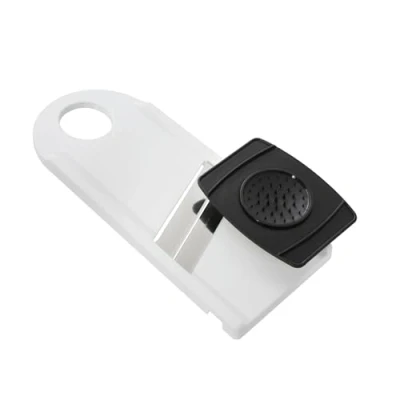 Immagine di Fackelmann Mandolina Affetta Verdure Manuale con 2 Lame in Acciaio Inossidabile, corpo plastica Paradito, Taglia verdure, Dimensioni 29x12,5x3,5 cm per Frutta, Verdura e Tuberi