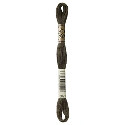 Immagine di DMC Mouliné Spécial 117MC, 100% cotone Si adatta a tutte le tecniche di ricamo e tutti i supporti, ideale per il punto croce Matassine da 8 m 6 capi, disponibile in 500 colori