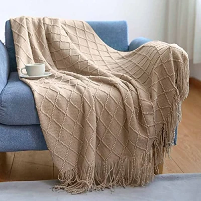 Immagine di LumiSyne Coperta a Maglia Sfrangiata Tinta Unita Plaid Calda Coperte In Copriletto Da Tiro Adatto Per Letto o Divano 130x170cm