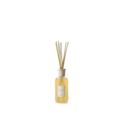 Immagine di Culti Diffusore Bastoncini Stile da 250 ml Milano Fragranza ODEROSAE, al Rosa del Marocco e osmanthus Durata 6 Mesi Metratura 40 a 60 mq Collezione 2020