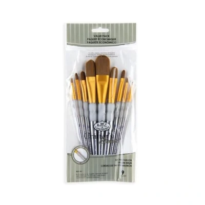 Immagine di Royal and Langnickel RCC 311 Crafter&#039;s Choice Set da 9 pennelli piatti Taklon, colore: Marrone