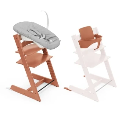 Immagine di Seggiolone Tripp Trapp di Stokke, Terracotta (Include Sedia + Baby Set 2) con Newborn Design Sicuro, Regolabile, Ergonomico