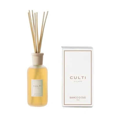 Immagine di Diffusore bastoncini Stile da 250 ml CULTI MILANO Fragranza BIANCO D&#039;OUD lampone, incenso, rosa centifolia, oud Durata 3 mesi Metratura 10 mq