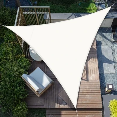 Immagine di SUNNY GUARD Tenda a Vela Triangolare 4x4x4m Impermeabile,Vela ombreggiante parasole Protezione Raggi UV per Giardino Esterno terrazza,Crema