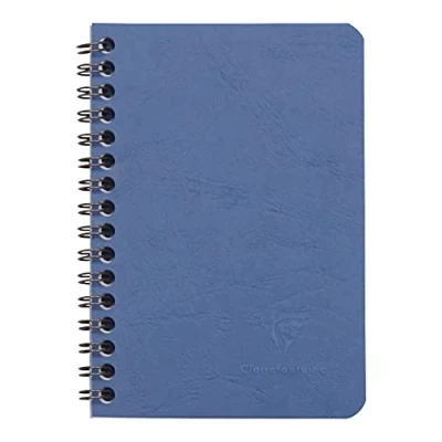 Immagine di Clairefontaine 785924C collezione Age Bag Taccuino a Spirale blu 9x14 cm 100 pagine quadretti piccoli carta Bianca 90 g Copertina in Lustrée grana grossa effetto cuoio