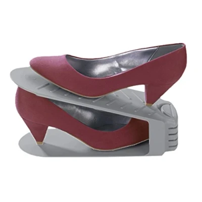 Immagine di Maximex Set di 4 portascarpe, 50% Spazio in più nella scarpiera, Adatto a Un&#039;Ampia varietà Scarpe, buona stabilità Grazie alla Superficie Coste, plastica Robusta, Facile da Pulire
