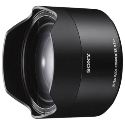 Immagine di Sony SEL 075UWC Convertitore Ultragrandangolare per 28F20, Mirrorless Full Frame, Attacco E, SEL075UWC