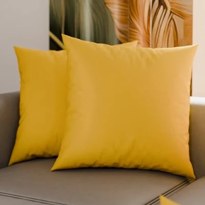 Immagine di PETTI Artigiani Italiani Coppia di Federe Cuscino 45x45 cm in Microfibra, Cuscini Arredo Camera da Letto, Divano, Set 2 Fodere Copricuscino, Federa Tinta Unita Giallo, 100% Made Italy