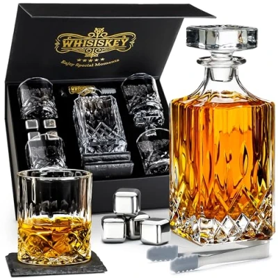 Immagine di WHISISKEY Decanter per Whisky Set Regalo Idee Uomo Compleanno Classica 700ML, Scatola Regalo, 4 Bicchieri da x 310ML, Pietre di Whisky, Accessori
