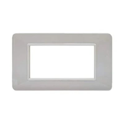 Immagine di Placche Compatibile Con Vimar Plana, Da 4 Moduli/Posti, Colore Cromo Lucido