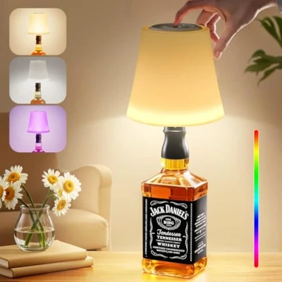 Immagine di Lampada Bottiglia LED da Tavolo Senza Fili, Tappo per Ricaricabile USB C, Touch Dimmerabile a 3 Colori e 9 RGB, Abat Jour Comodino, IP54, Ristorante, Terrazza,Salotti