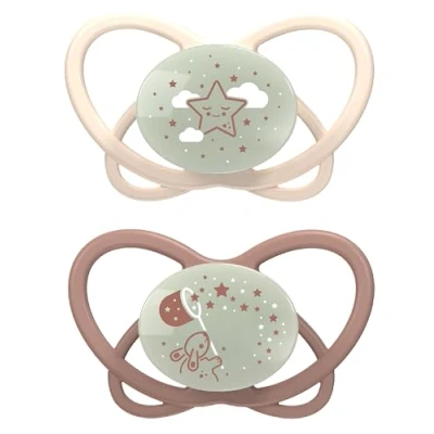 Immagine di NIP Butterfly: ciuccio luminoso delicato sulla pelle e sui denti, tettarella piatta, morbido flessibile, disco extra leggero permeabile all&#039;aria, senza BPA, sostenibile, con scatola, 0 6 mesi,