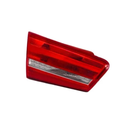 Immagine di VALEO 044519 Fanale posteriore ORIGINAL PART Sx Sezione interna Rosso con lampadine portalampada AUDI: A6 C7 Sedan