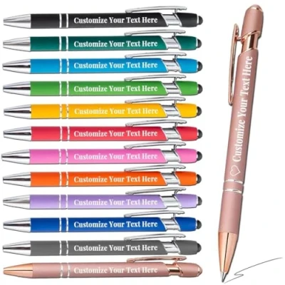 Immagine di Coregiftr Bulk Personalizzate Penna A Sfera con Punta Stilo Retractable, Penne Personalizzata Click Ink Pen per Business Writing Graduation Journaling Firma