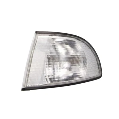 Immagine di TYC 18 3566005 Frecce bianco anteriore Sx con portalampada V system AUDI: A4 B5 Sedan, Avant