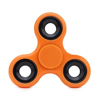 Immagine di Toyland® Fidget Hand Spinner Sollievo da Stress e ansia 38 Design tra Cui Scegliere (Anelli Arancioni Neri)