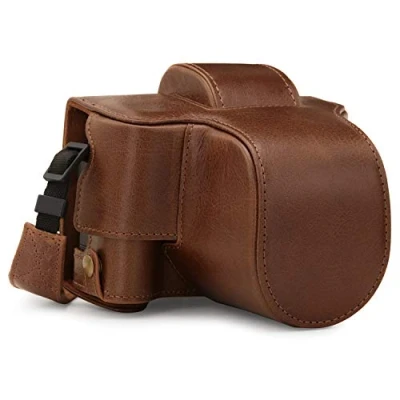 Immagine di MegaGear MG1884 Ever Ready Custodia in vera pelle compatibile con Fujifilm X T200 (XC15 45 mm), colore: Marrone