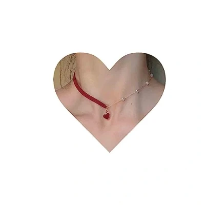 Immagine di Yheakne collana girocollo a forma di cuore, con ciondolo perle, in pelle rossa, stile gotico, Lolita Choker, per donne e ragazze