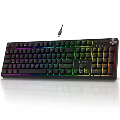 Immagine di KOORUI Tastiere da gioco, 26 RGB Retroilluminato Tastiera Meccanica Cablato 104 Tasti Full Size UK Layout con Interruttore Rosso Gamer per Windows MacOS Linux