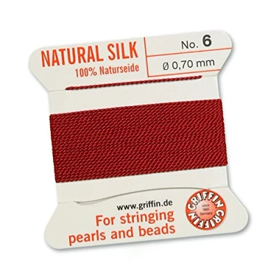 Immagine di GRIFFIN Cordino/corda/filo, 100% in seta naturale, per infilatura di perle o perline, colore rosso granato, 2 metri, con ago incluso, 13 dimensioni, Red, 0.70mm
