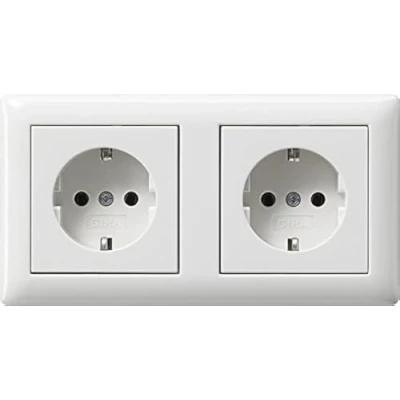 Immagine di Gira 55 Set completo con 2 prese standard mascherina di copertura, bianco puro lucido