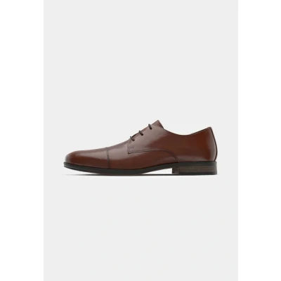 Immagine di Jack &amp; Jones Jfwraymond Stringate, Uomo, Taglia: 43, Cognac Pelle