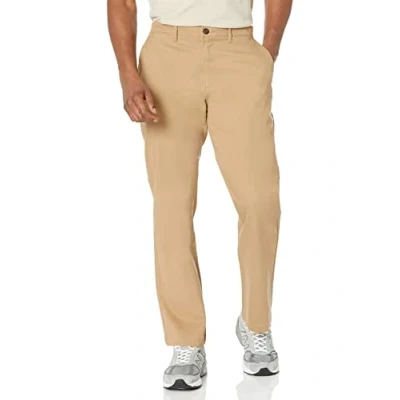 Immagine di Amazon Essentials Pantaloni Chino Elasticizzati Casual vestibilità Classica Uomo, Kaki Scuro, 28W / 32L