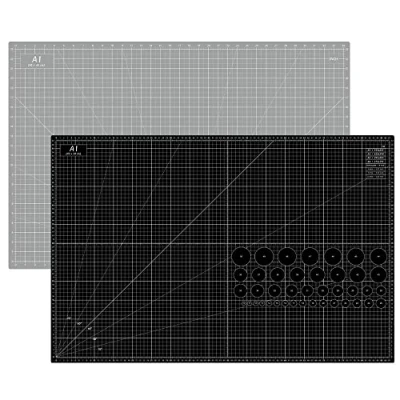 Immagine di Headley Tools tappetino da taglio autorigenerante a doppia faccia, resistente e autorigenerante, realizzato in materiale 5 strati. Dimensioni rotante: 61x91 cm (A1). Grigio/Nero