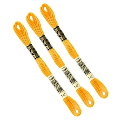 Immagine di DMC Set di 3 matasse ARANGE, filo da ricamo mulinato 117 MC, 100% cotone, adatto a tutte le tecniche e supporti, ideale per punto croce