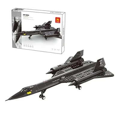 Immagine di Modello di SR 71 Blackbird. aereo da ricognizione strategica costruire con i blocchi. Aeromodello in scala 1:74