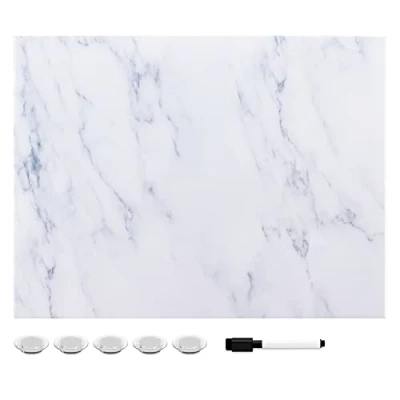 Immagine di Navaris Memo Board Lavagna Magnetica 43 x 33 cm Lavagnetta Scrivibile Cancellabile con 1x Pennarello e 5X Calamite Bacheca Design Marmo Bianco