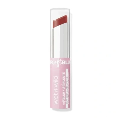 Immagine di Wet n Wild Cloud Pout Soft Blur Matte Lipstick, Rossetto Opaco con Formula che non Asciuga e di Lunga Durata, Leggero Idratante, Nude for Love