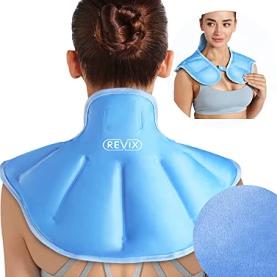 Immagine di REVIX Ice Pack per collo e spalle sollievo dal dolore della schiena superiore, grande Wrap con morbida fodera in peluche, gel riutilizzabile Cold Compress